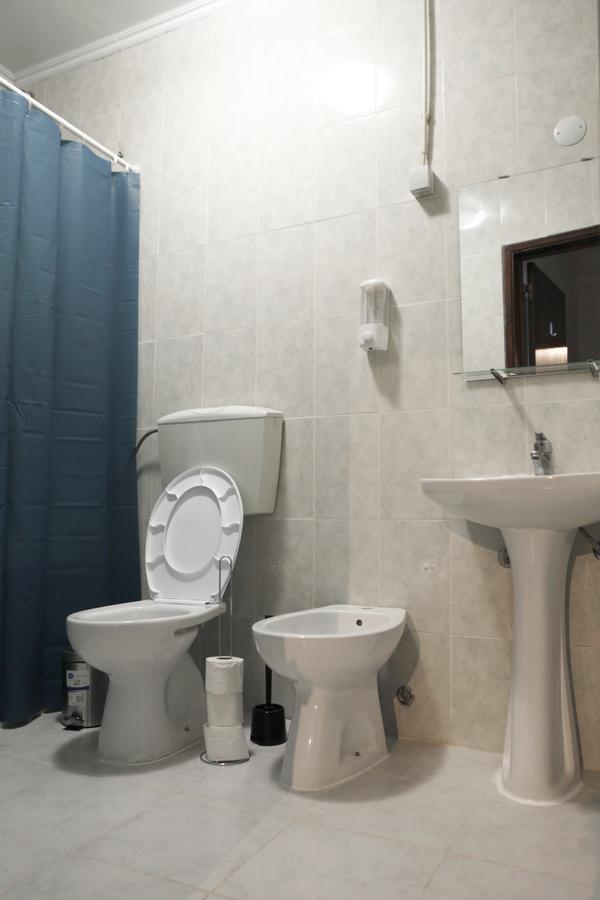 Hostel Avenida Lisbon Luaran gambar